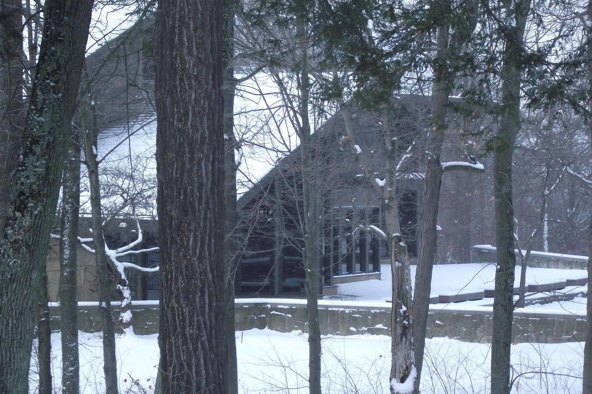 Mohican Lodge And Conference Center Perrysville Bagian luar foto